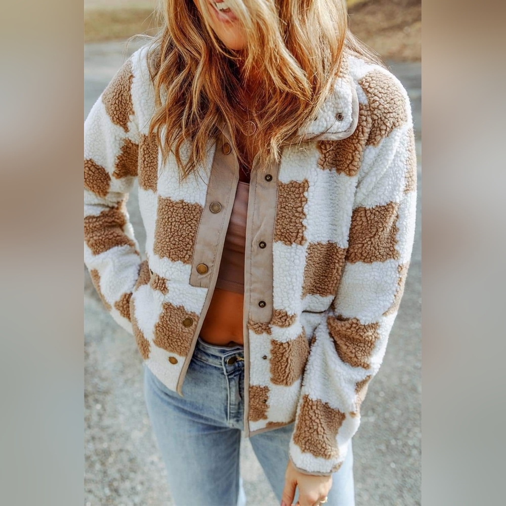 NEW Checkered Sherpa Jacket, Large (runs small)